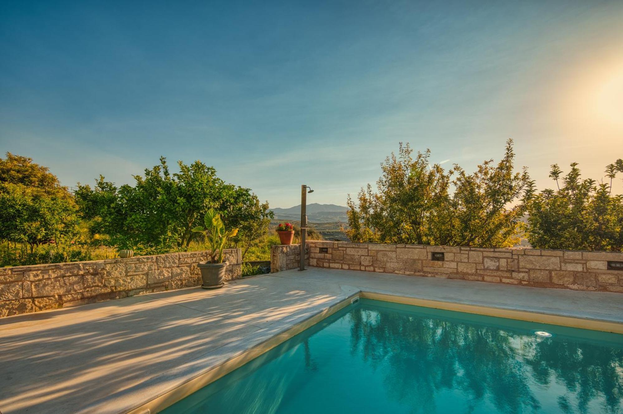 Blue Sky Villa In Crete Epano Vathia Экстерьер фото
